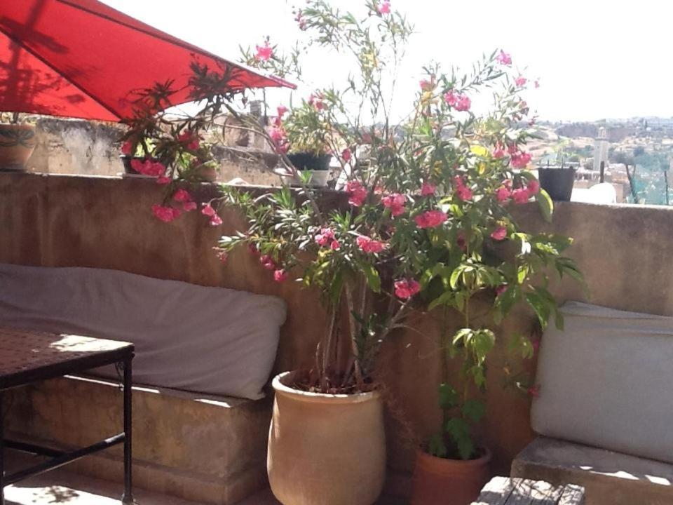 Dar Tamo Hotel Fez Exterior foto