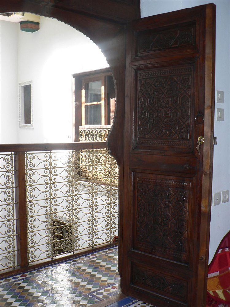 Dar Tamo Hotel Fez Exterior foto