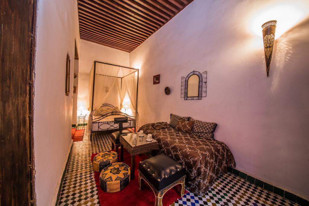 Dar Tamo Hotel Fez Exterior foto